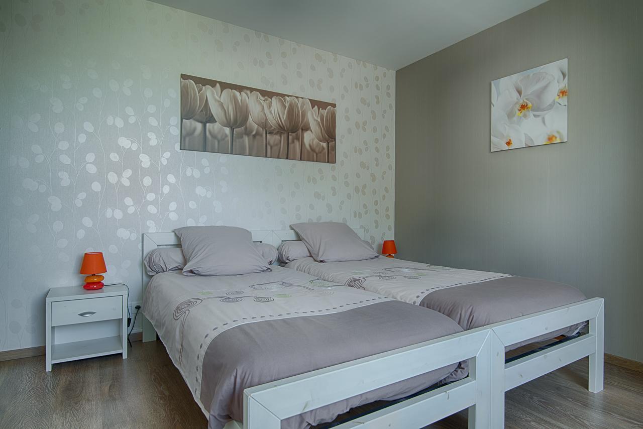 Вилла Au Jardin Fleuri Vauxaillon Экстерьер фото
